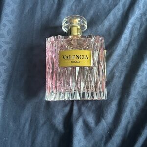 Valencia Donna Perfume Bottle